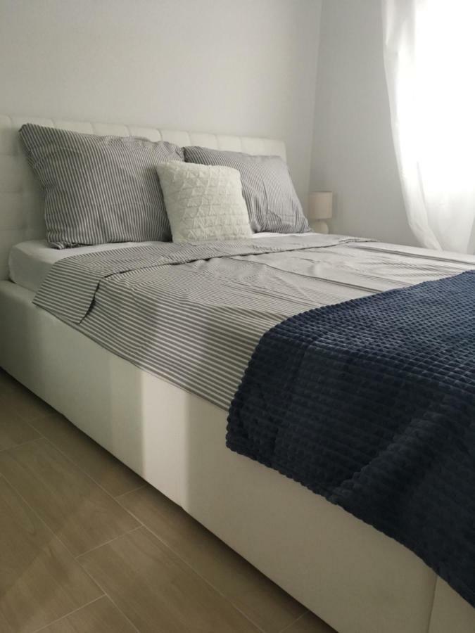 Luxury Apartments Vucinic Пироваць Екстер'єр фото