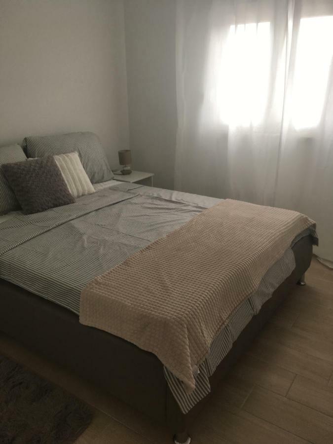 Luxury Apartments Vucinic Пироваць Екстер'єр фото